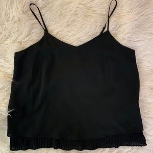 Mossimo pleated edge top